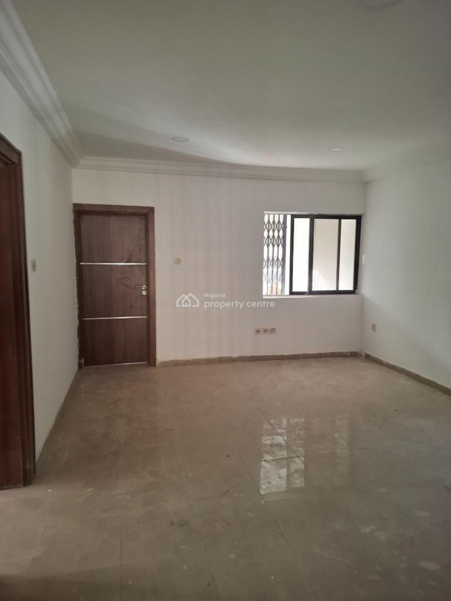 Standard 5 Bedroom with 2 Rooms Bq, Maitama District, Abuja, Detached Duplex for Rent