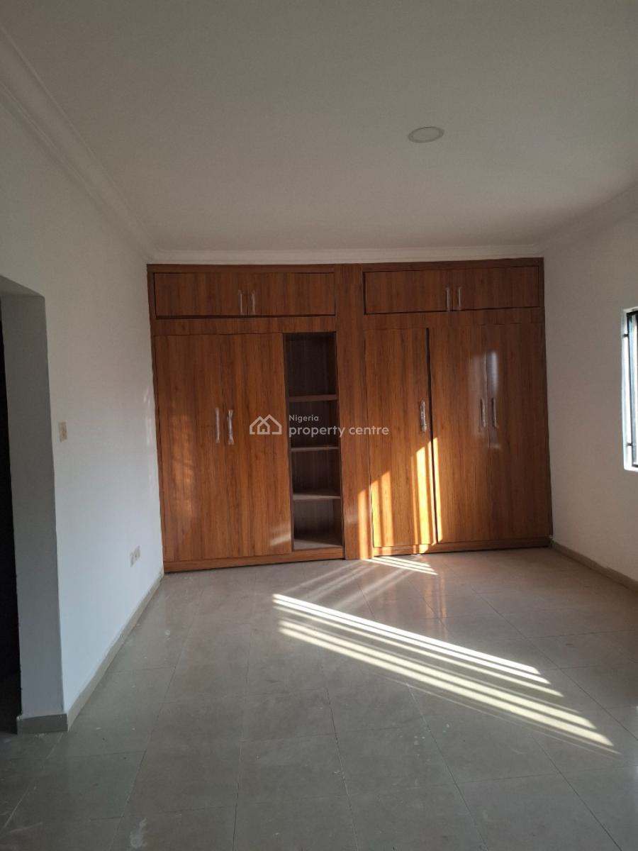 Standard 5 Bedroom with 2 Rooms Bq, Maitama District, Abuja, Detached Duplex for Rent