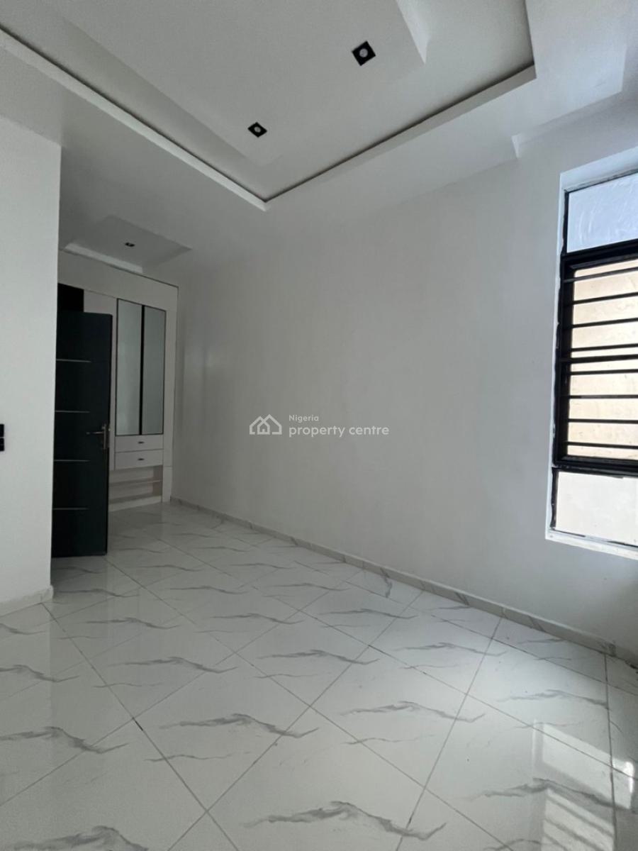 Neatly Built 5 Bedroom Fully Detached Duplex with Bq, Lekki, Lagos, Detached Duplex for Sale
