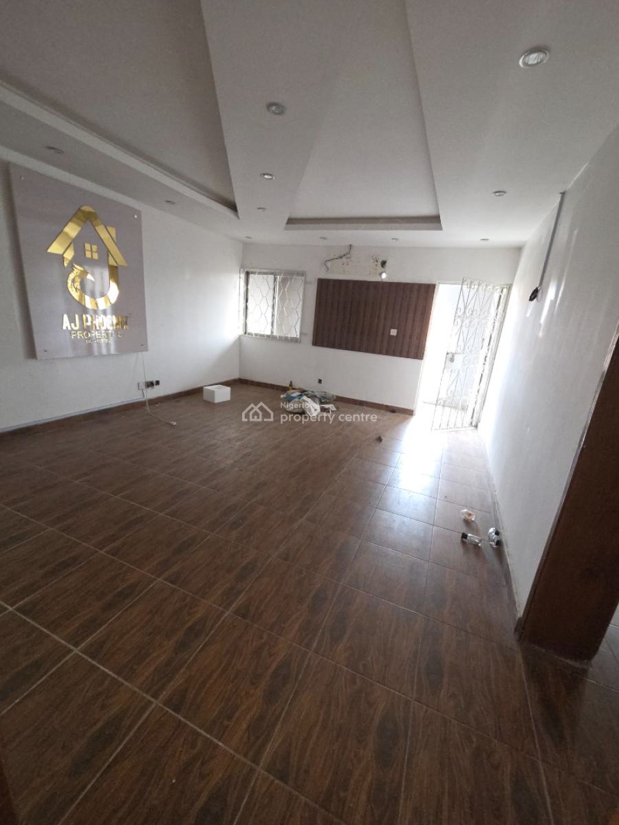 a 5 Bedroom Semi-detached Duplex  with 2 Room Bq, Lekki Phase 1, Lekki, Lagos, Semi-detached Duplex for Rent