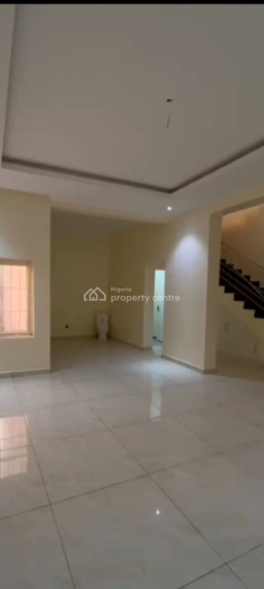 a Very Good Spacious 4-bedroom Terrace Duplex + 1 Bq, After H-medix Supermarket. ( Video of The House Is Attached ), Guzape District, Abuja, Terraced Duplex for Rent