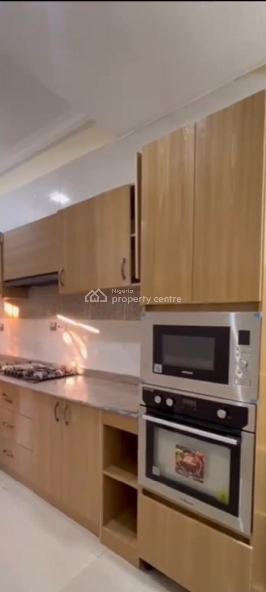 a Very Good Spacious 4-bedroom Terrace Duplex + 1 Bq, After H-medix Supermarket. ( Video of The House Is Attached ), Guzape District, Abuja, Terraced Duplex for Rent