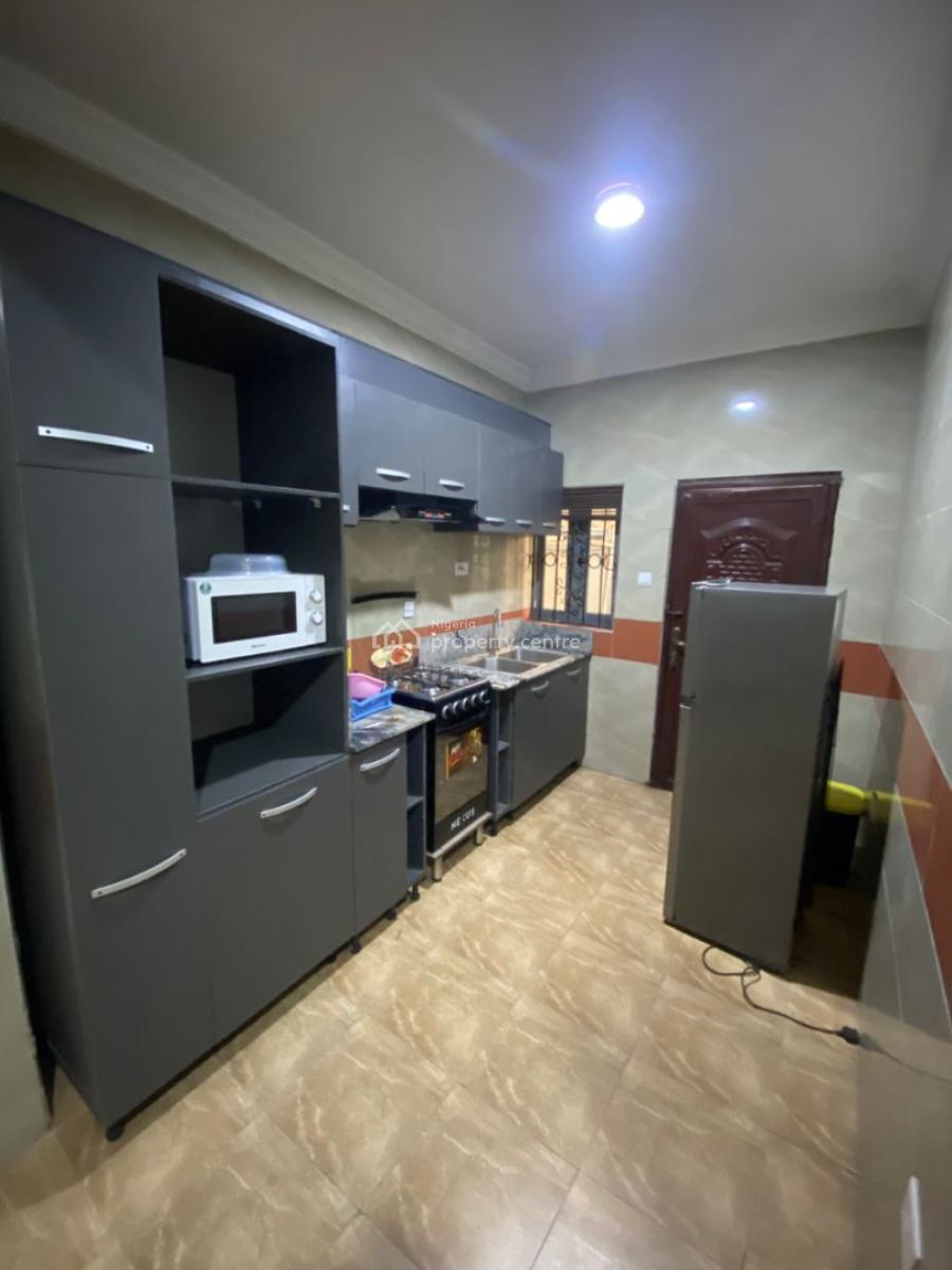 1 Bedroom Apartment, Gbangbala, Ikate, Lekki, Lagos, Flat / Apartment Short Let