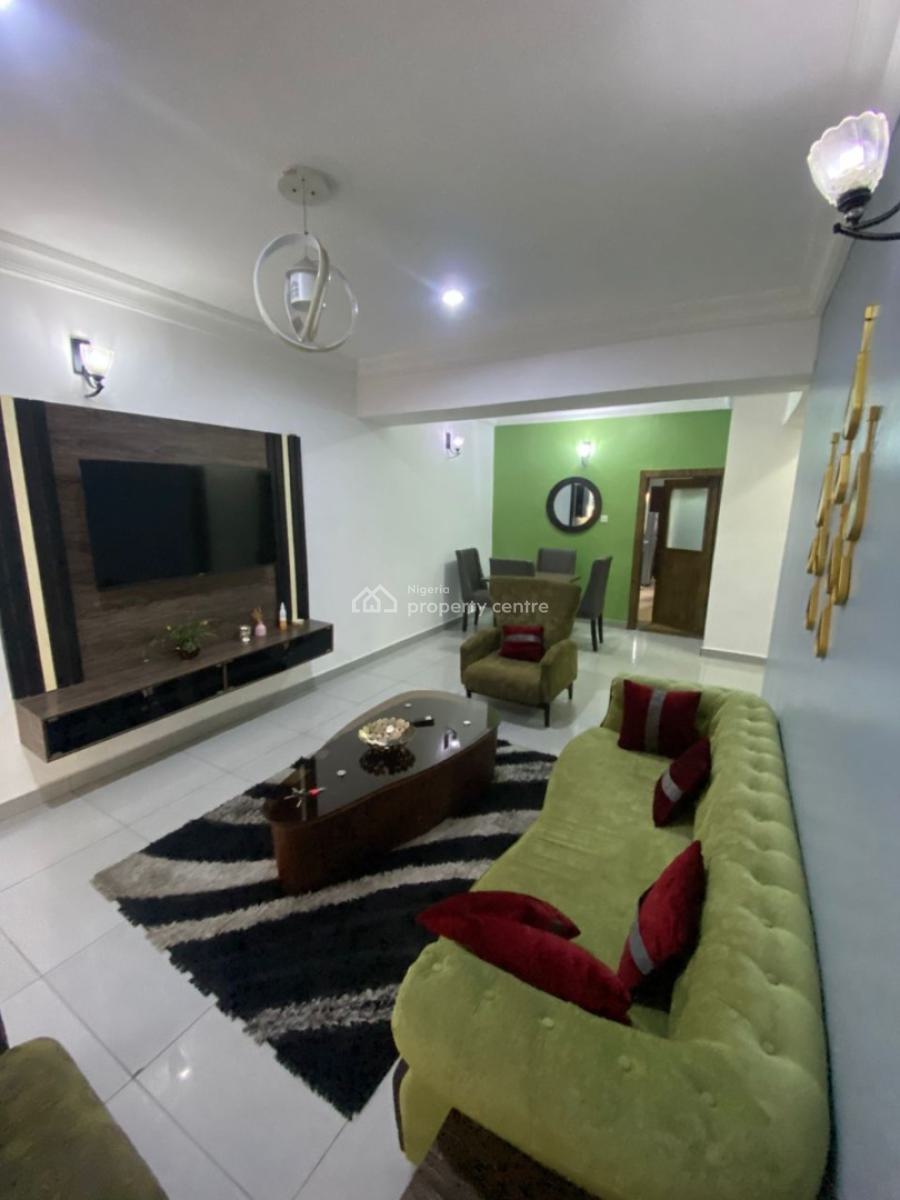 2 Bedroom Apartment with Dstv & Wifi, Gbangbala, Ikate, Lekki, Lagos, Flat / Apartment Short Let