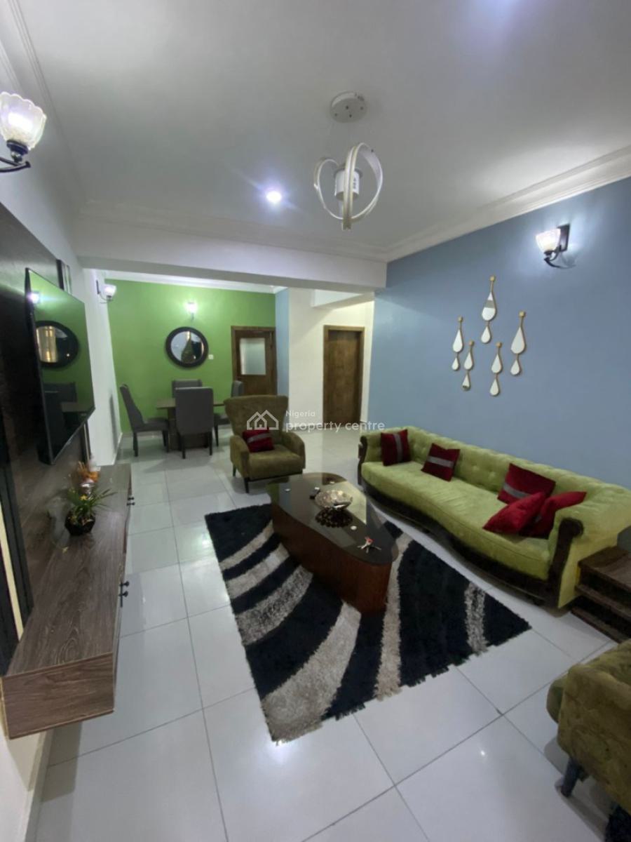 2 Bedroom Apartment with Dstv & Wifi, Gbangbala, Ikate, Lekki, Lagos, Flat / Apartment Short Let