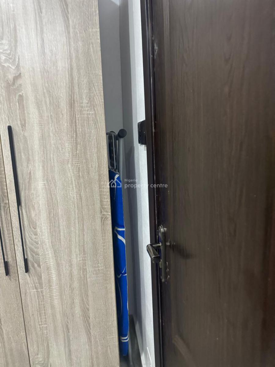 a Furnished & Serviced 1 Bedroom  Apartment, Parkview, Ikoyi, Lagos, Mini Flat (room and Parlour) for Rent