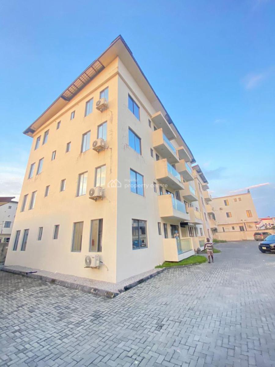 Unfurnished Spacious 2 Bedroom Apartment, Ikate, Lekki, Lagos, Flat / Apartment for Rent
