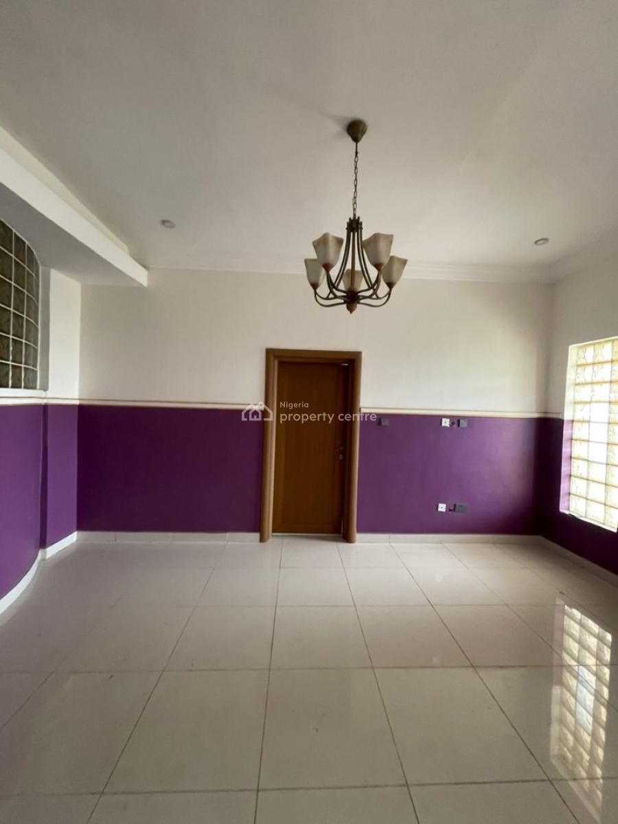 6 Bedrooms Duplex with 3 Rooms Bq, Close to H-medix, Guzape District, Abuja, Detached Duplex for Rent