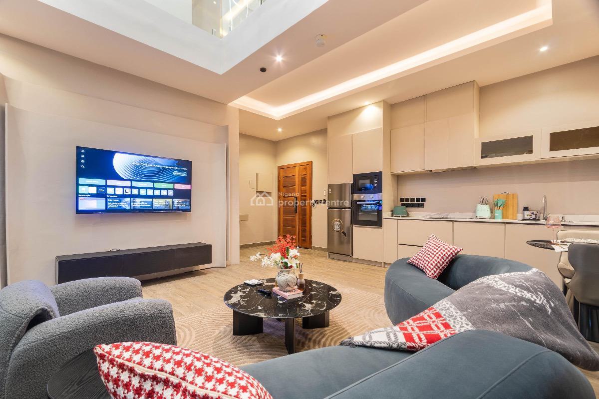 The Retreat, a Beautiful Luxurious 1 Bedroom Apartment, Edgewater Estate Lekki Right ( Loft Apartment), Lekki, Lagos, Flat / Apartment Short Let