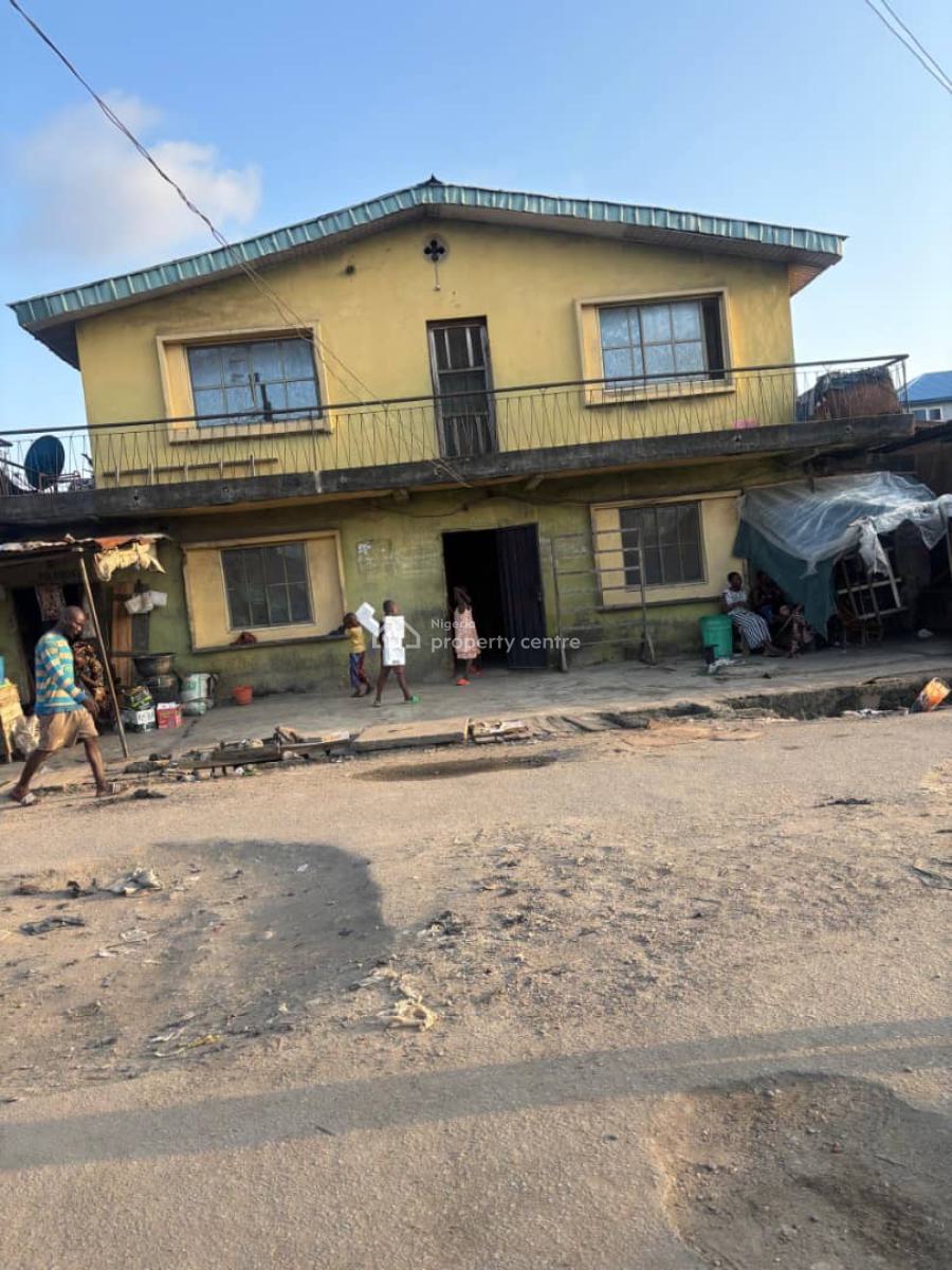 Well Built 1 Storey Building, Itire, Surulere, Lagos, Residential Land for Sale