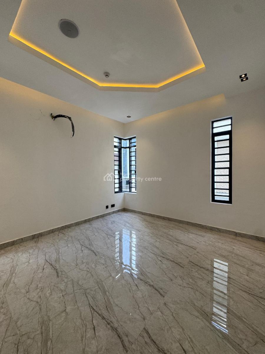 Beautiful 4 Bedroom  Terrace Duplex  with Bq Is a Secured Location, Lekki Phase 1, Lekki, Lagos, Terraced Duplex for Sale