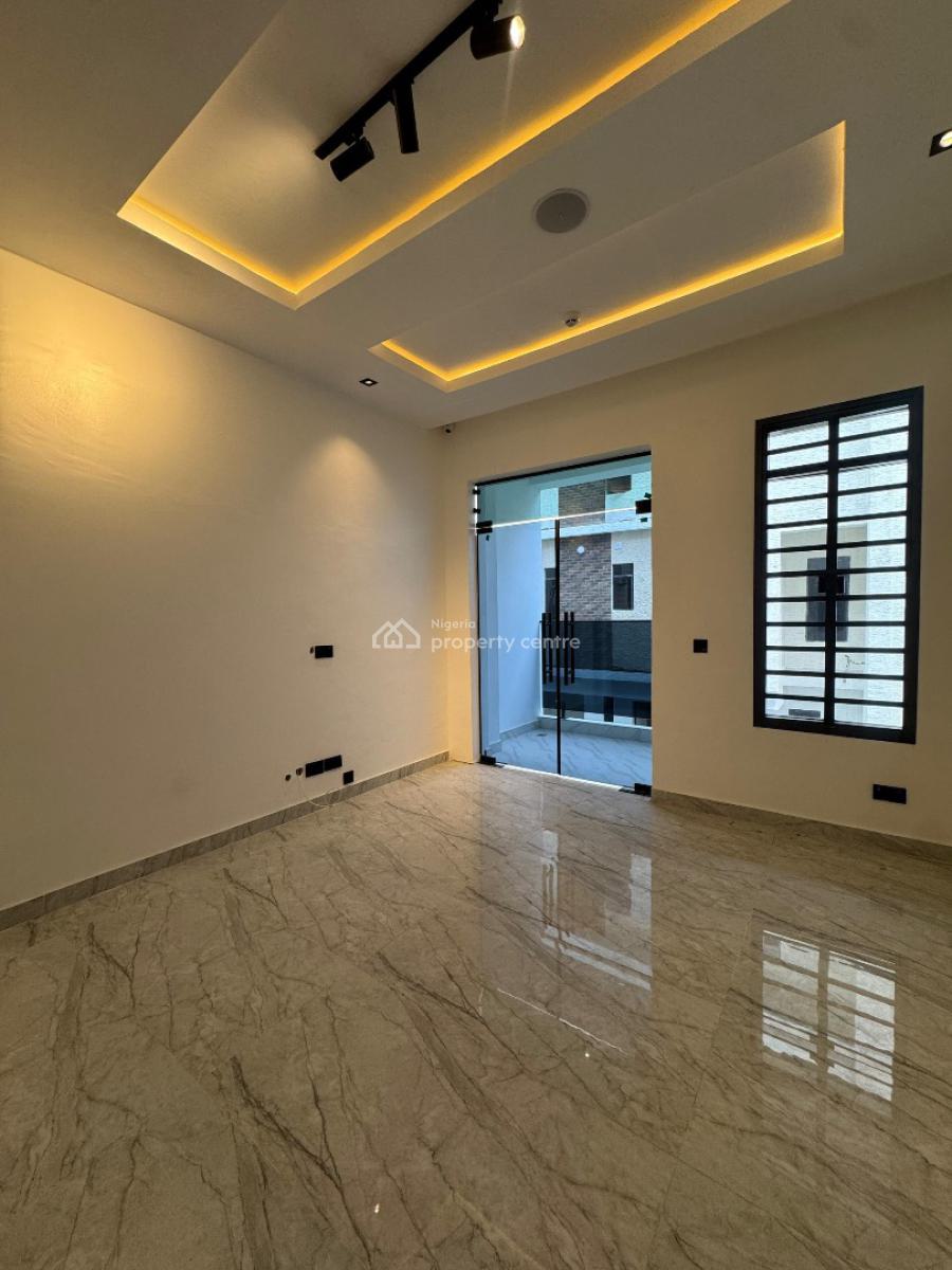 Beautiful 4 Bedroom  Terrace Duplex  with Bq Is a Secured Location, Lekki Phase 1, Lekki, Lagos, Terraced Duplex for Sale