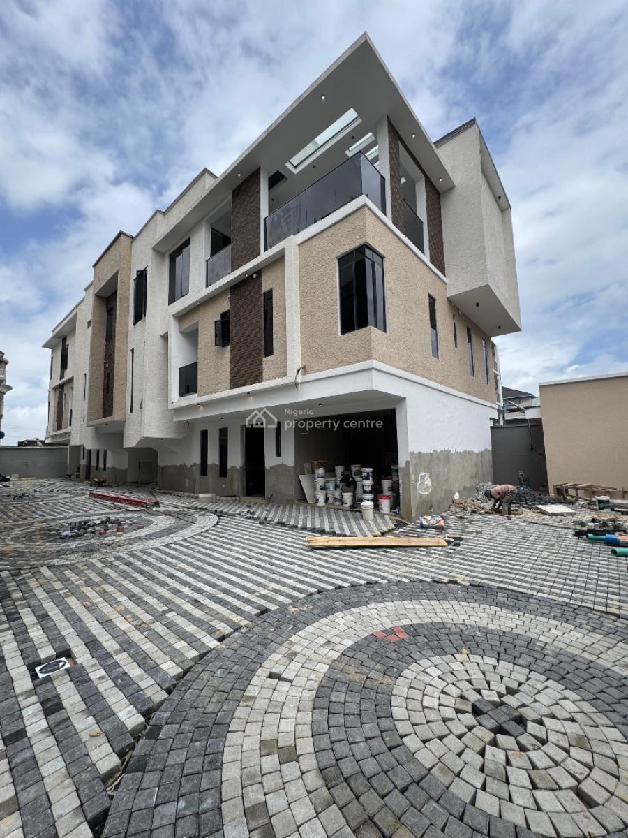 Beautiful 4 Bedroom  Terrace Duplex  with Bq Is a Secured Location, Lekki Phase 1, Lekki, Lagos, Terraced Duplex for Sale