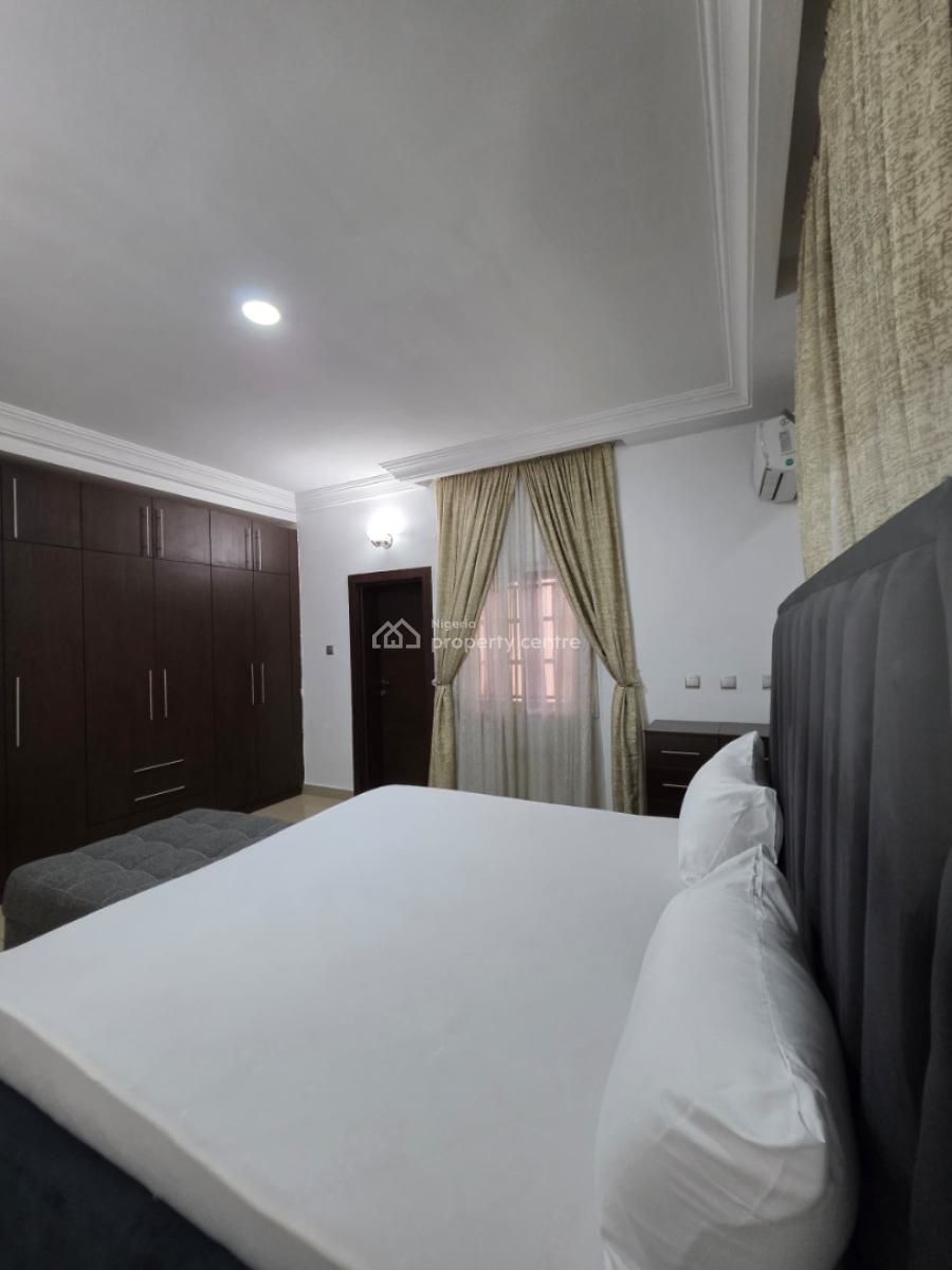 Fully Furnished/semi-serviced Three(3) Bedrooms Apartment Apartment, 2nd Floor, Evergreen Estate, Durumi, Abuja, Flat / Apartment for Rent