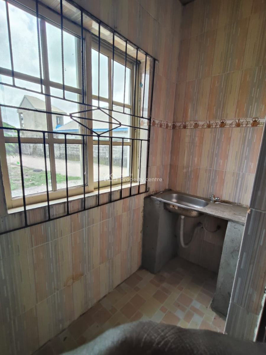 Well Maintained Mini Flat, Newroad, Awoyaya, Ibeju Lekki, Lagos, Mini Flat (room and Parlour) for Rent