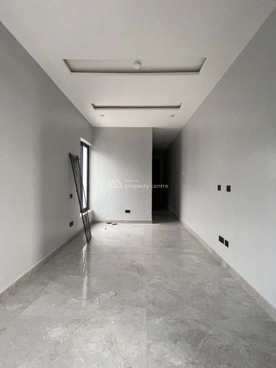 Exquisite 5 Bedroom Penthouse with Pool and Elevator, Lekki Phase 1, Lekki, Lagos, Flat / Apartment for Sale