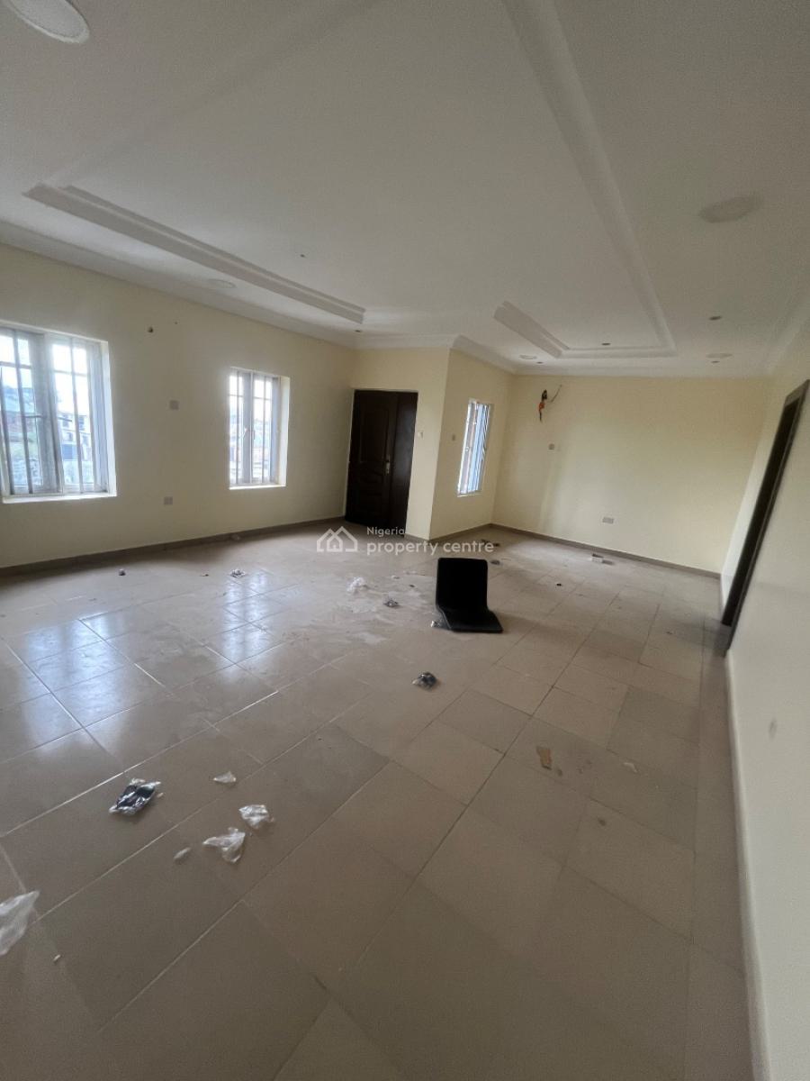 Luxury Very Spacious Beautiful 3 Bedroom Flat, Mobil Road Ilaje, Ajah, Lagos, House for Rent