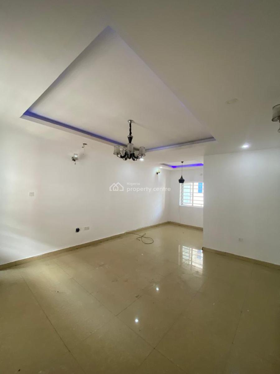 Sharp and Spacious 2 Bedrooms Apartment, Aptech Sangotedo, Ajah, Lagos, Flat / Apartment for Rent