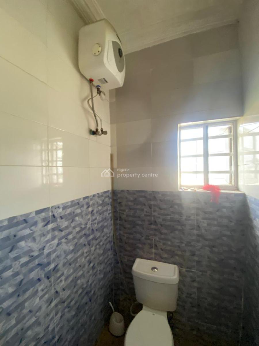 Sharp and Spacious 2 Bedrooms Apartment, Aptech Sangotedo, Ajah, Lagos, Flat / Apartment for Rent