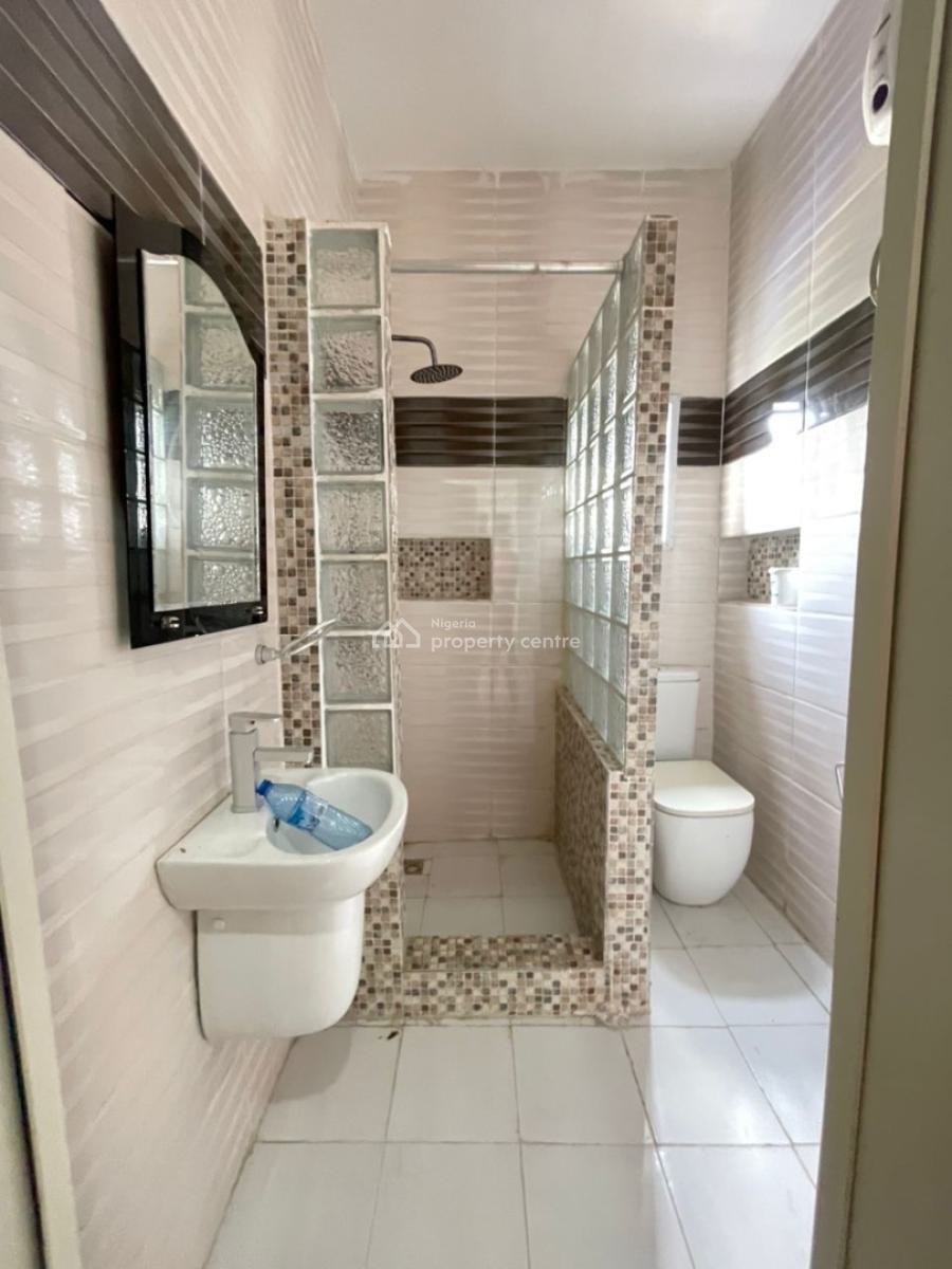 Shared Apartment Spacious Single Rooms Available. *video Available*, Osapa, Lekki, Lagos, Self Contain (single Rooms) for Rent