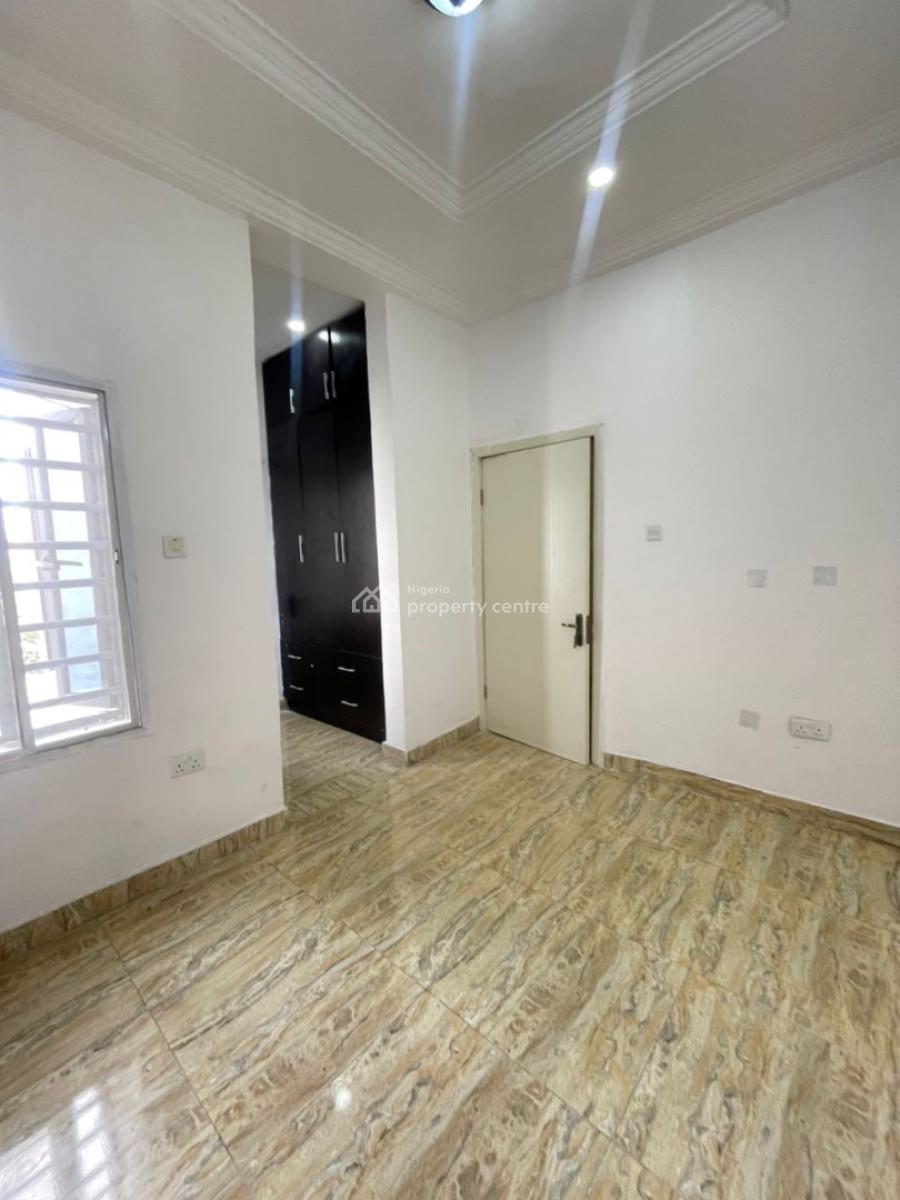 Shared Apartment Spacious Single Rooms Available. *video Available*, Osapa, Lekki, Lagos, Self Contain (single Rooms) for Rent