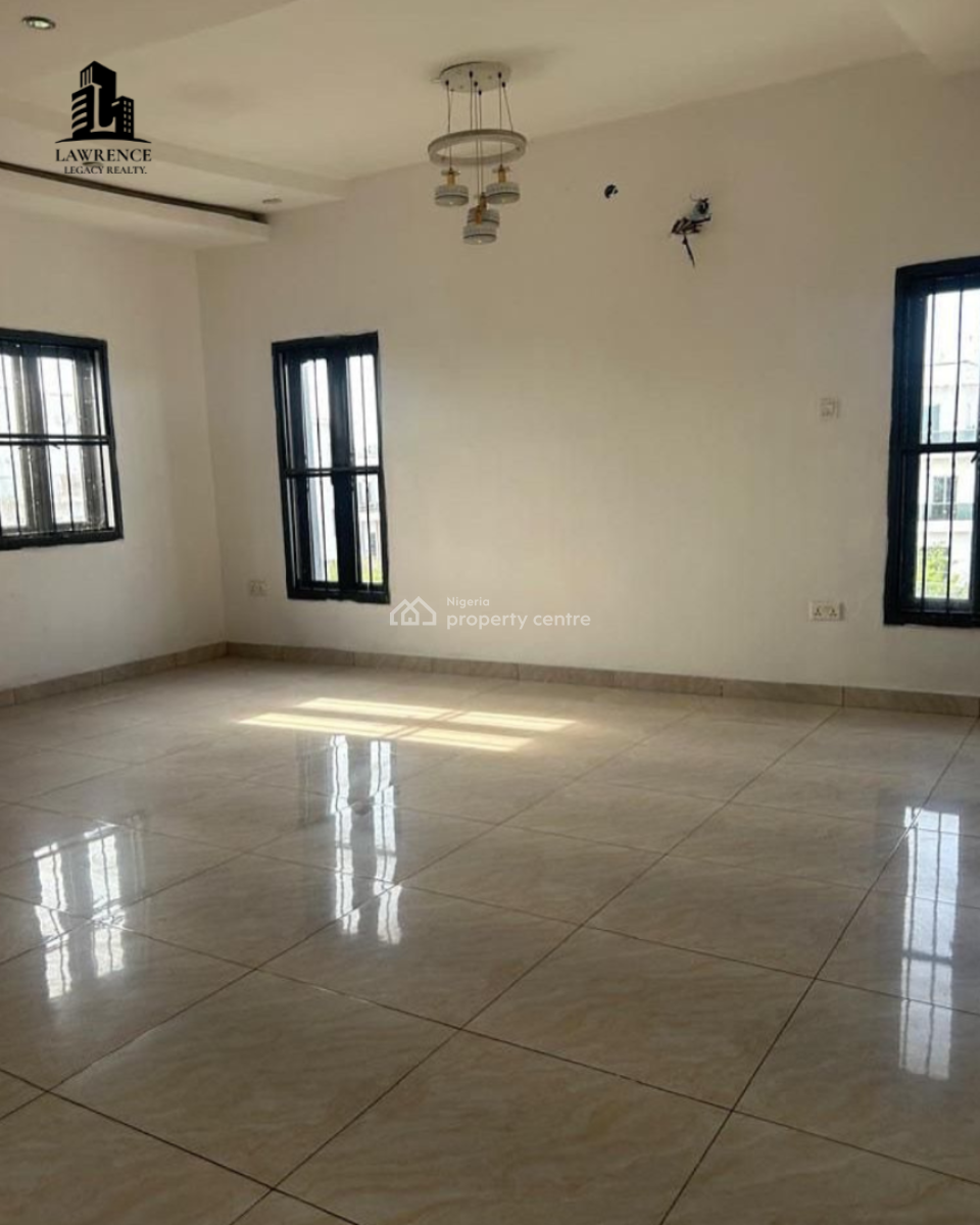 Gorgeous 2 Bedroom Apartment, Orchid Road, Lekki, Lagos, Flat / Apartment for Sale