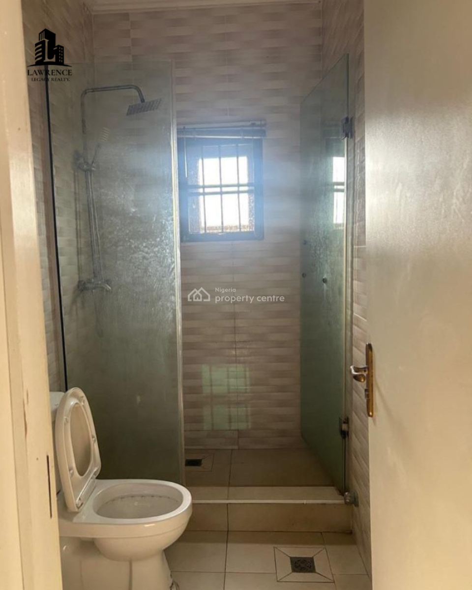 Gorgeous 2 Bedroom Apartment, Orchid Road, Lekki, Lagos, Flat / Apartment for Sale