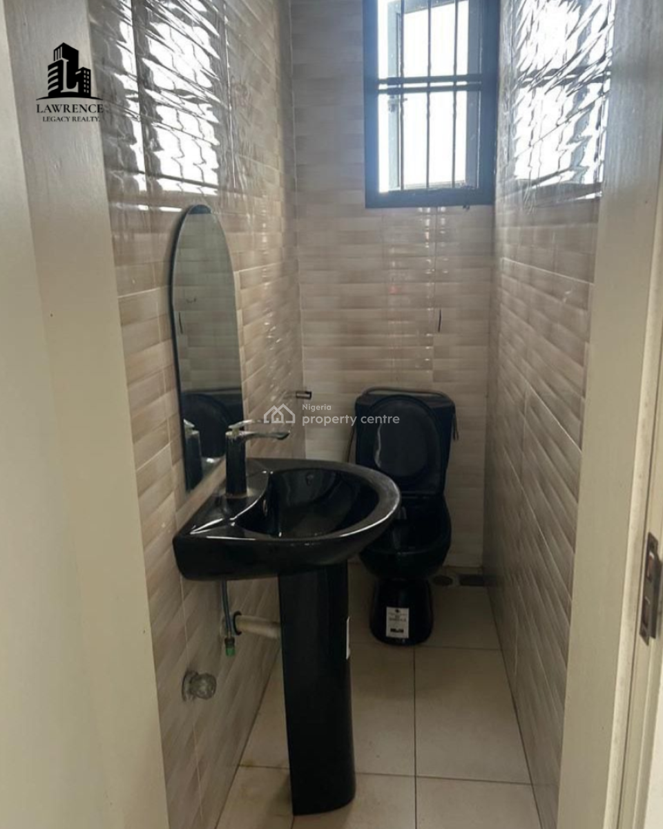 Gorgeous 2 Bedroom Apartment, Orchid Road, Lekki, Lagos, Flat / Apartment for Sale