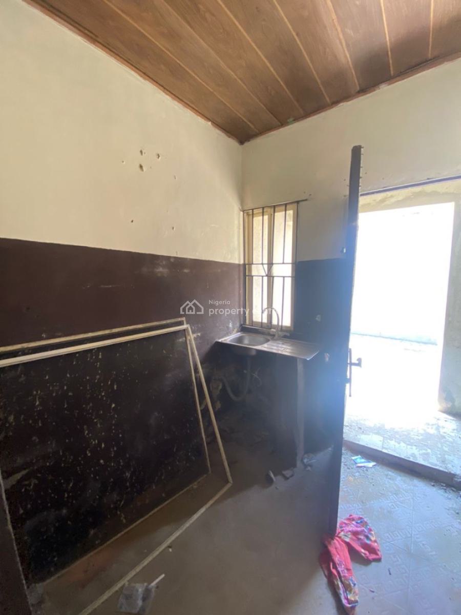 Dope Mini Flat, Owode, Ogombo, Ajah, Lagos, Mini Flat (room and Parlour) for Rent