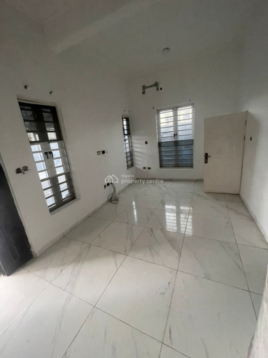 Luxurious 2 Bedroom Flat, Hope Vile Estate, Sangotedo, Ajah, Lagos, Flat / Apartment for Rent