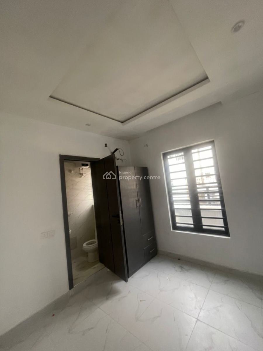 Luxurious 2 Bedroom Flat, Hope Vile Estate, Sangotedo, Ajah, Lagos, Flat / Apartment for Rent