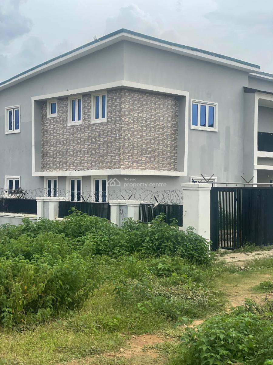 5 Bedroom Fully Duplex, Lugbe District, Abuja, Detached Duplex for Sale