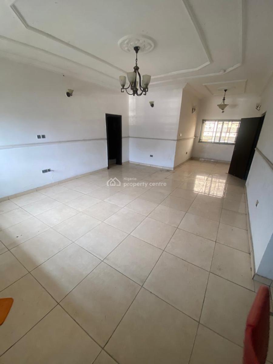 Luxurious Shared Apartment, Off Glory to God School, Ilaje, Ajah, Lagos, Self Contain (single Rooms) for Rent