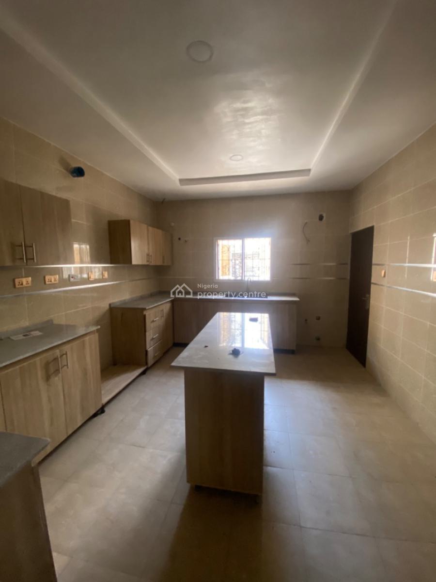 This Is a 5 Bedroom Semi Detached Duplex with Bq, Katampe Extension, Katampe, Abuja, Semi-detached Duplex for Rent