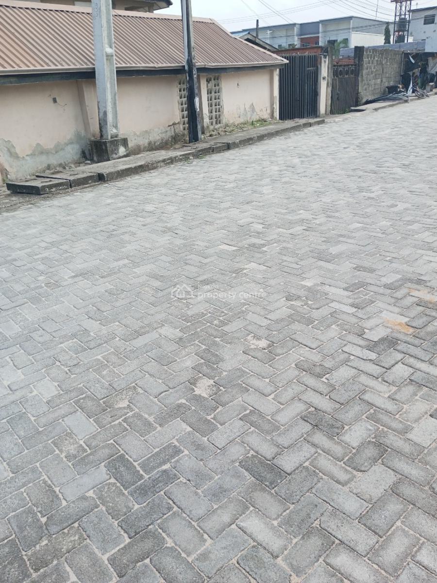Well Shaped Land of Approximately 676sqm, Ologolo, Lekki, Lagos, Residential Land for Sale