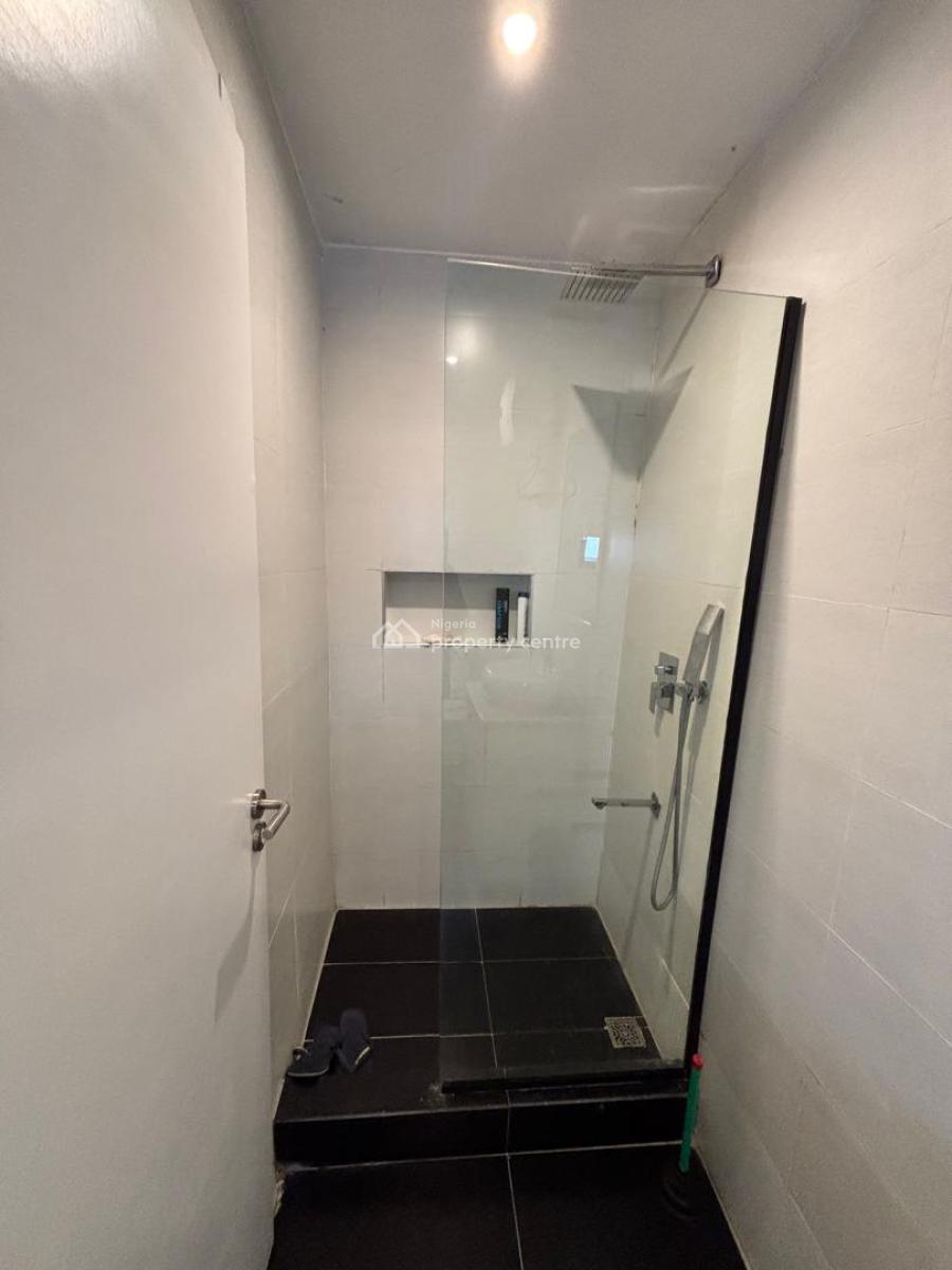 Massive 3 Bedrooms Plus Bq  Fitted Kitchen, Pentfloor, and 24hrs Power, By Richmond Estate, Ikate, Lekki, Lagos, Flat / Apartment for Sale