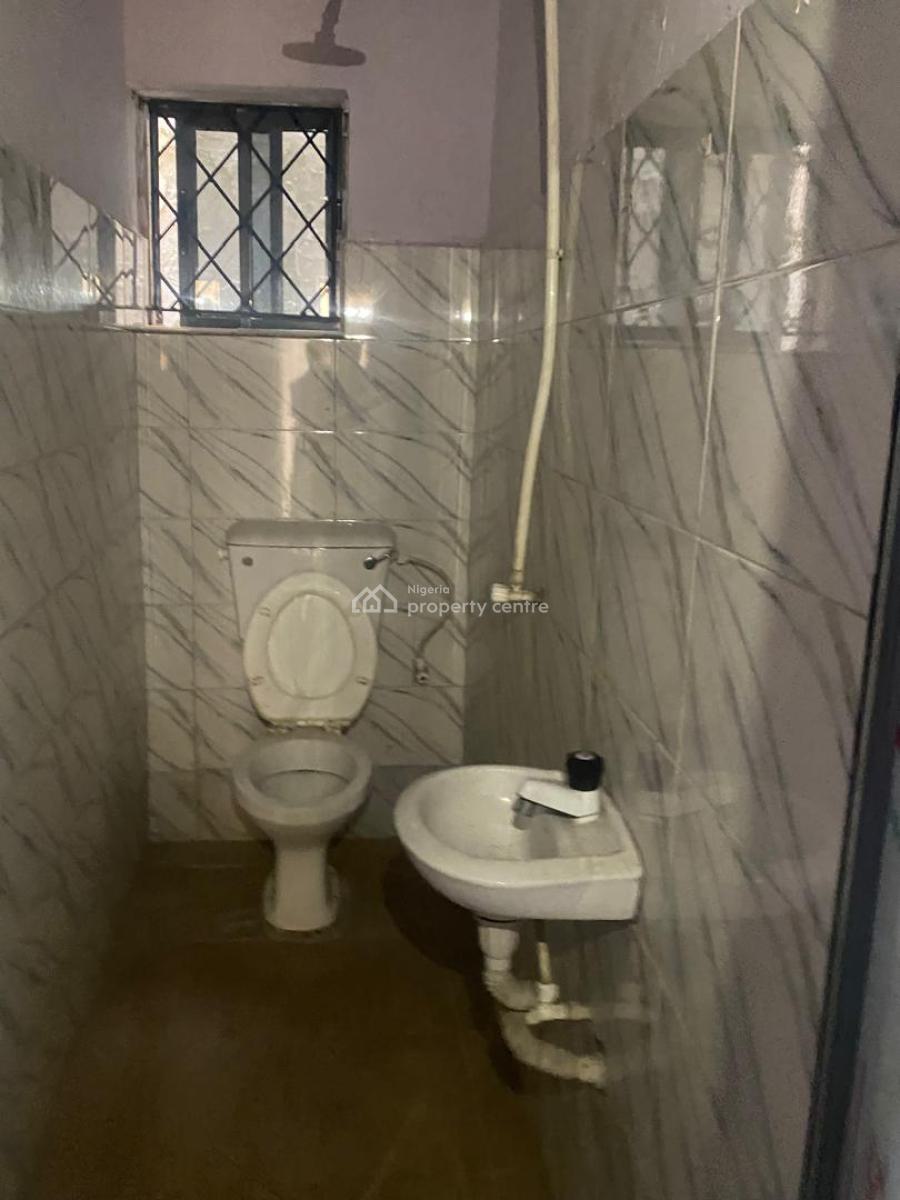 Mini Flat, Olowora, Magodo, Lagos, Mini Flat (room and Parlour) for Rent