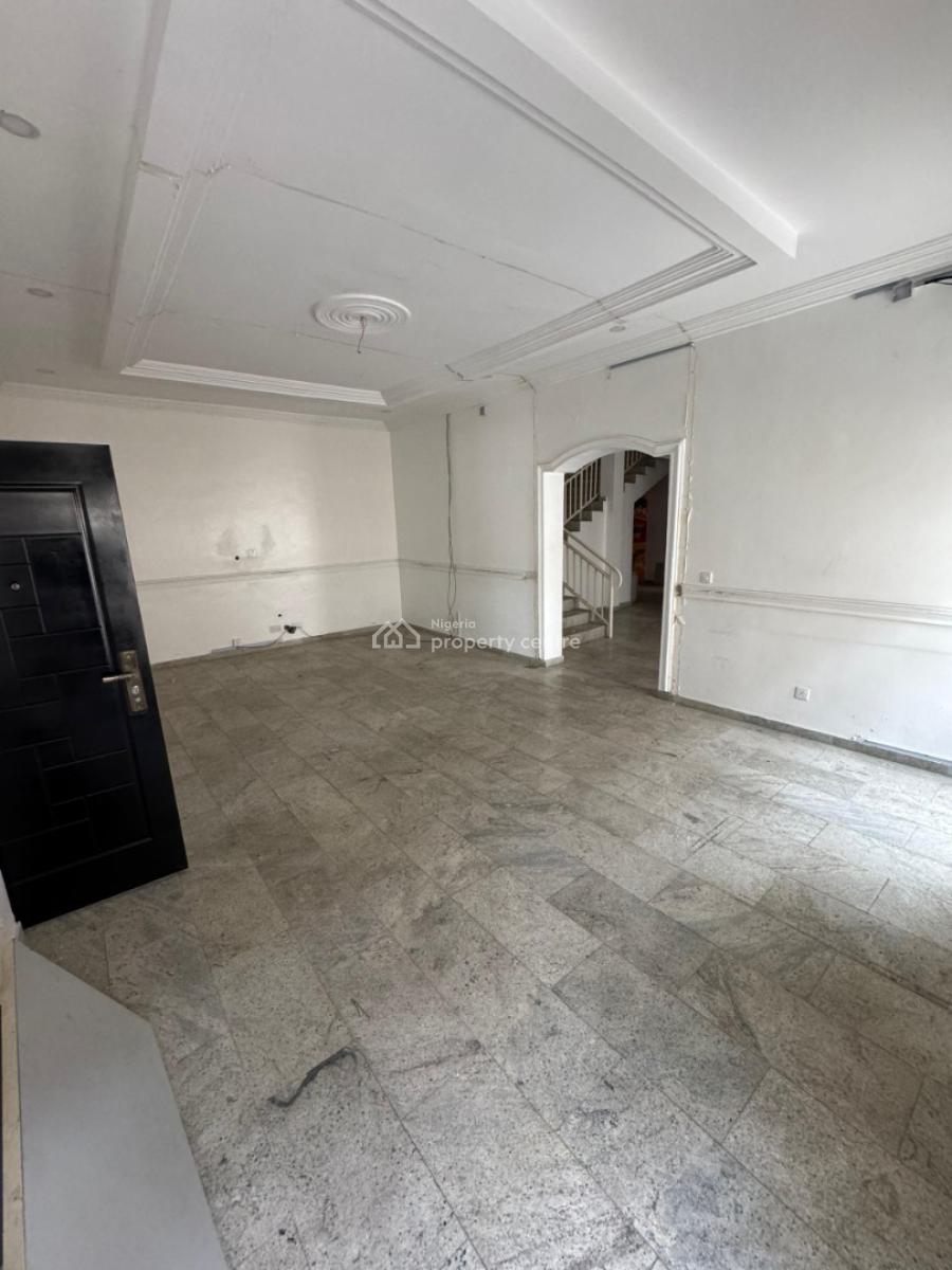 Well Maintained Spacious 4 Bedroom Duplex with Bq, Lekki Phase 1, Lekki, Lagos, Semi-detached Duplex for Rent