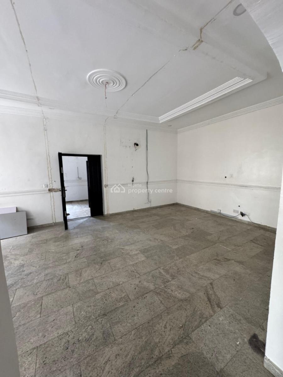 Well Maintained Spacious 4 Bedroom Duplex with Bq, Lekki Phase 1, Lekki, Lagos, Semi-detached Duplex for Rent