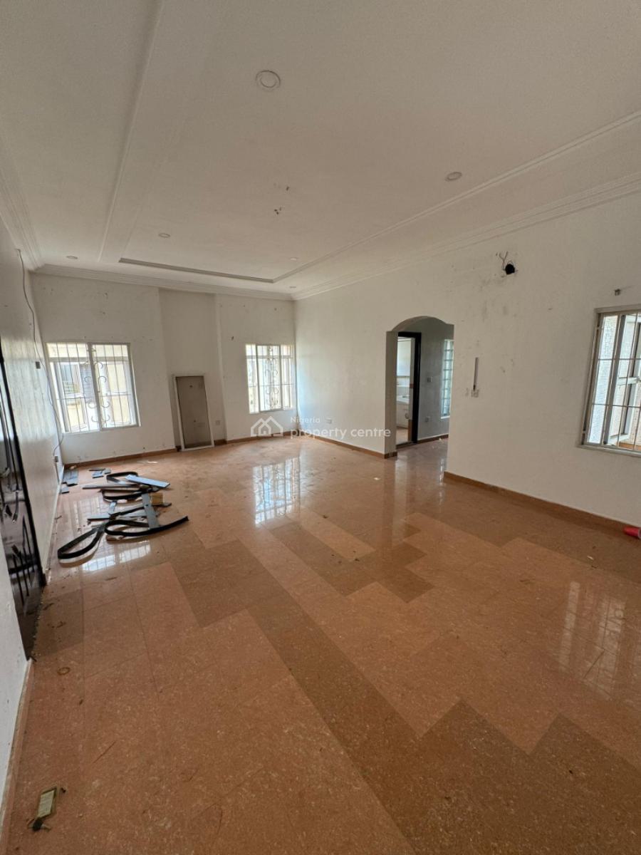 Well Maintained Spacious 4 Bedroom Duplex with Bq, Lekki Phase 1, Lekki, Lagos, Semi-detached Duplex for Rent