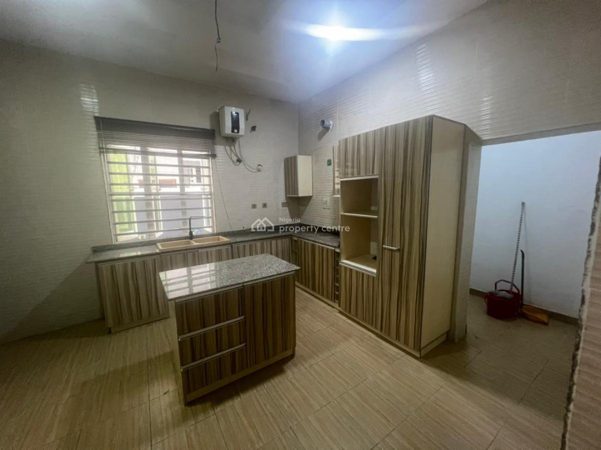Self Compound 4 Bedroom Detached Duplex, Ikota, Lekki, Lagos, Semi-detached Duplex for Rent