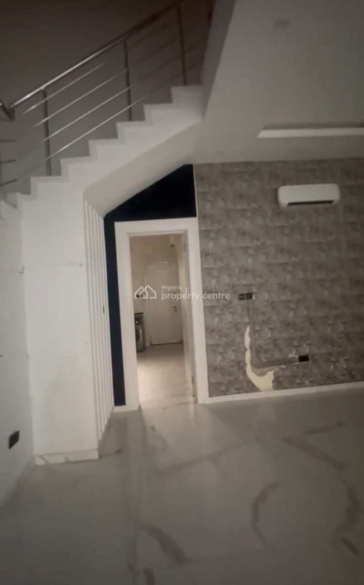 Spacious Fully Service 4 Bedroom Terrace with a Bq, Parkview, Ikoyi, Lagos, Terraced Duplex for Rent