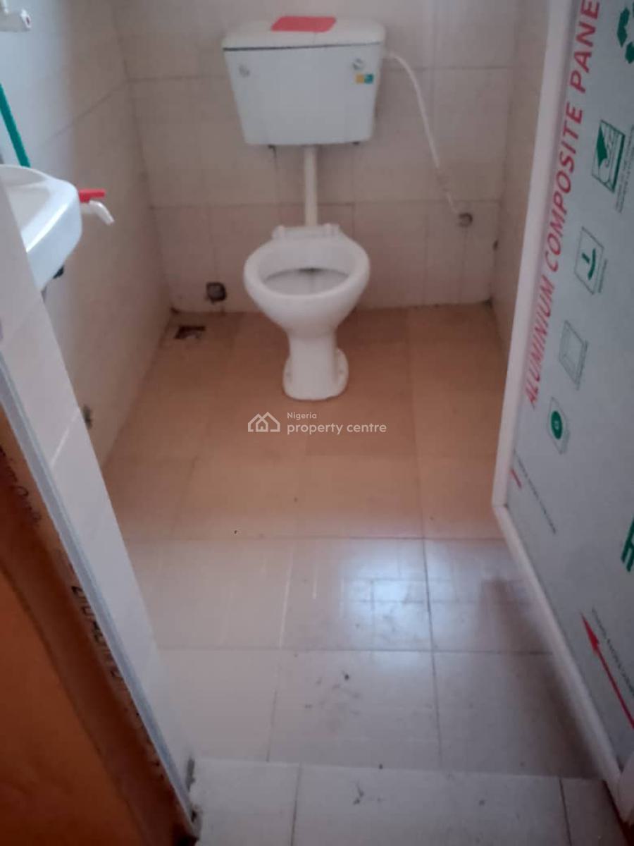 a Clean Room and Parlor Self Contained with 2 Toilets, Lucky Fiber Road, Ikorodu, Lagos, Flat / Apartment for Rent