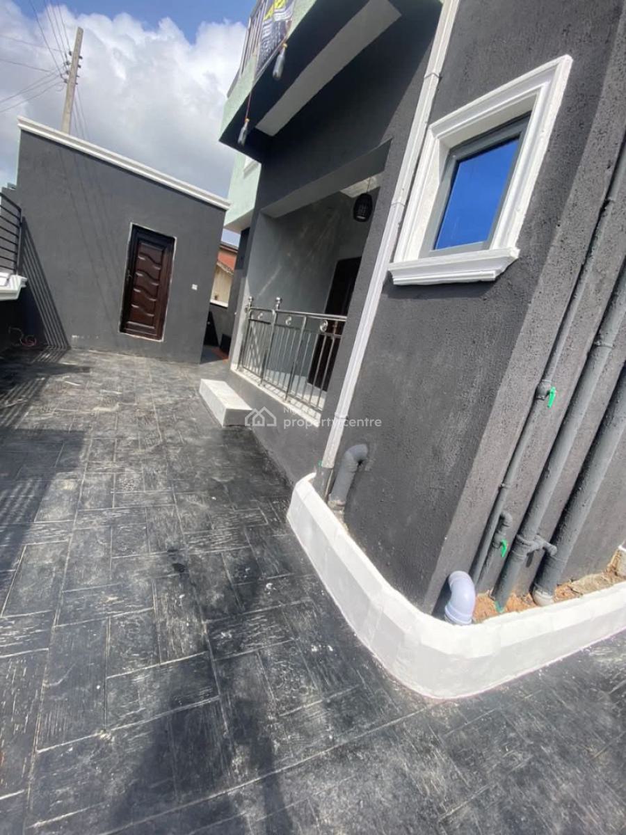Newly Built 2 Bedroom Apartment with Modern Facilities, Foodco, Ibadan, Oyo, Flat / Apartment for Rent
