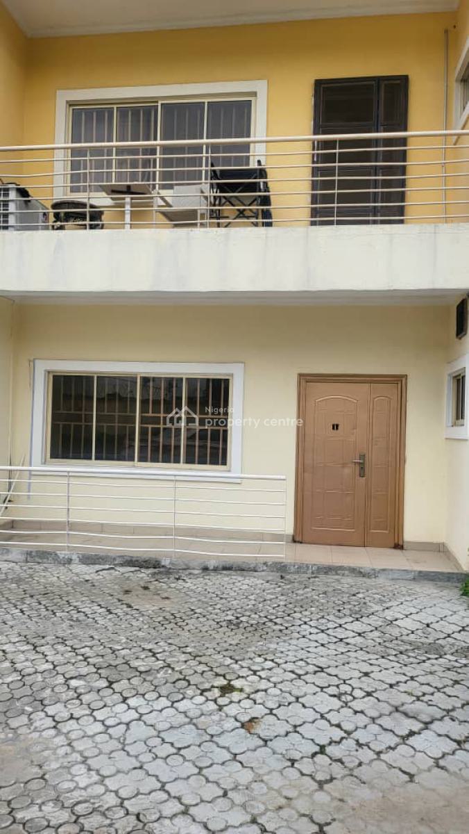 Spacious 3-bedroom Apartment with Bq, Off Admiralty Way, Lekki Phase 1, Lekki, Lagos, House for Rent