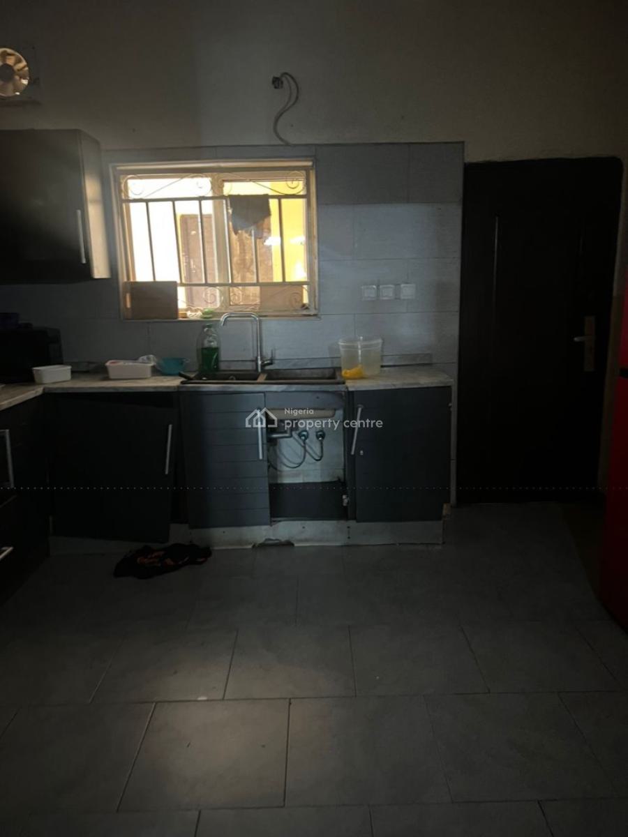Spacious Four Bedroom Semi Detached with Bq, Off Alpha Beach Road, Lekki Phase 1, Lekki, Lagos, Semi-detached Duplex for Sale