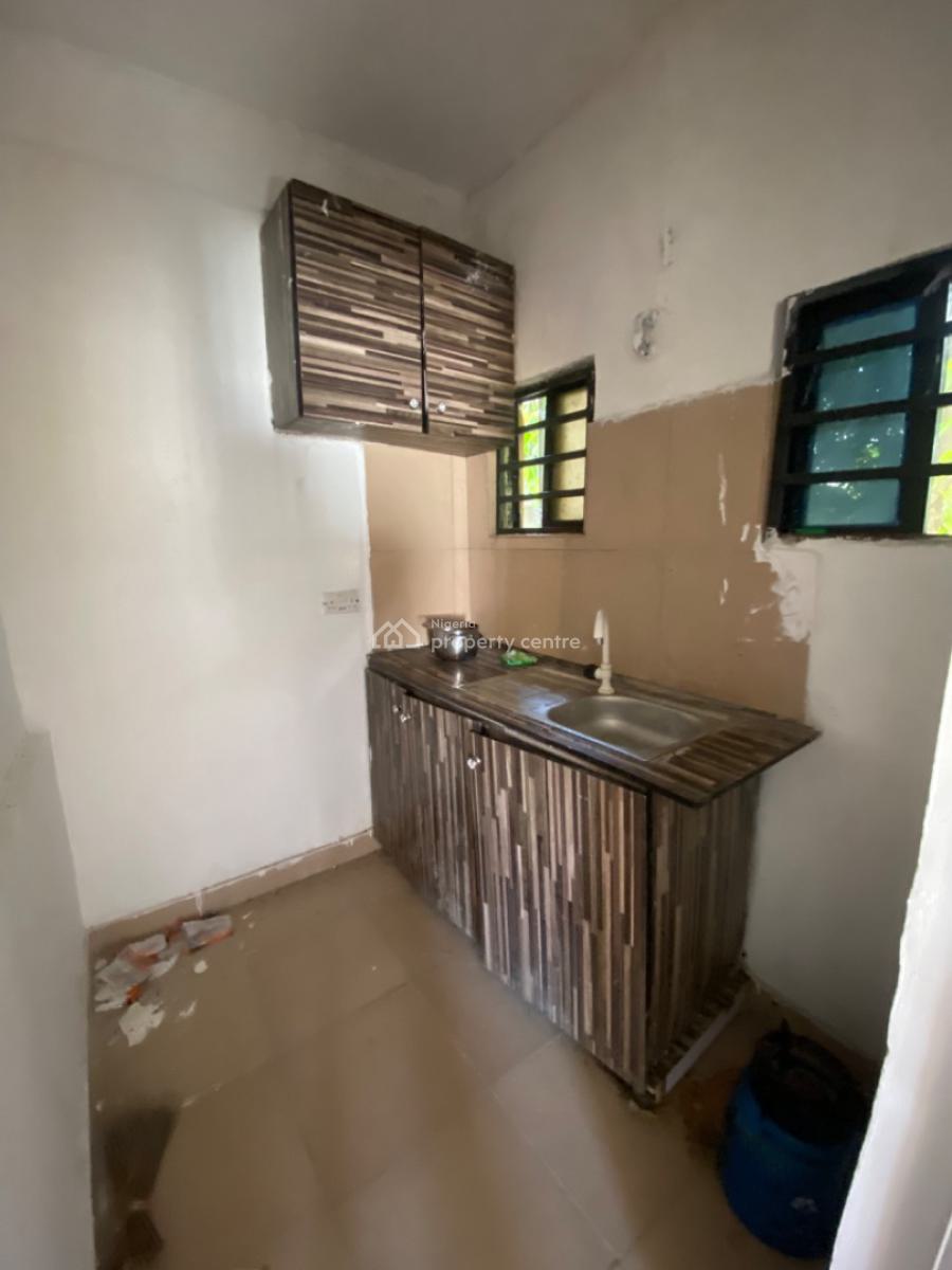 a Luxurious Room Self Cotain in a Secure Environment, New Road, Igbo Efon, Lekki, Lagos, Self Contain (single Rooms) for Rent