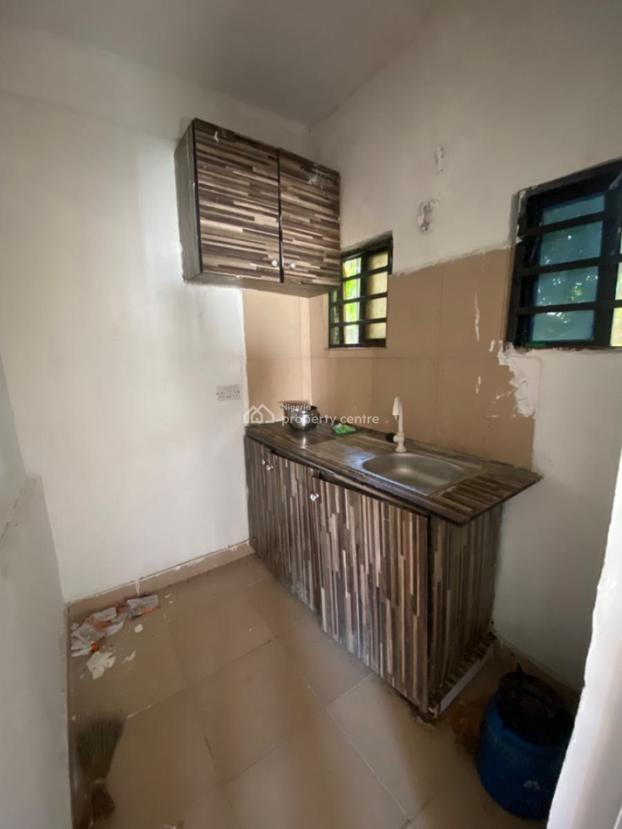 a Luxurious Room Self Cotain in a Secure Environment, New Road, Igbo Efon, Lekki, Lagos, Self Contain (single Rooms) for Rent