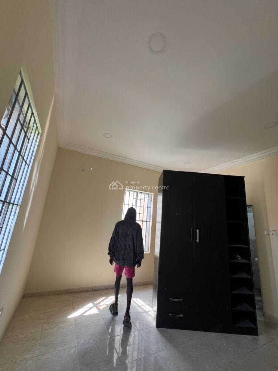 Miniflat, Lekki Phase 1, Lekki, Lagos, Mini Flat (room and Parlour) for Rent
