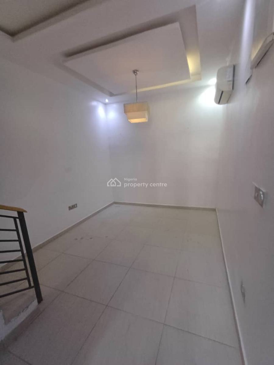 Spacious 4 Bedroom Terrace Duplex with a Bq, Banana Island, Ikoyi, Lagos, Terraced Duplex for Rent